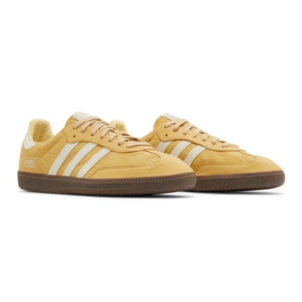 adidas three laces womens